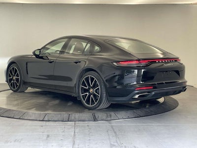 2023 Porsche Panamera 4