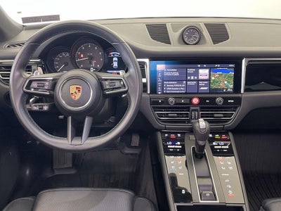2023 Porsche Panamera 4