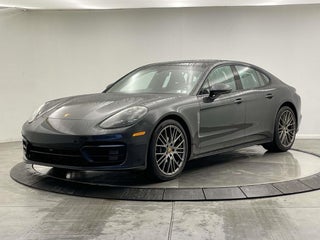 2022 Porsche Panamera 4 Platinum Edition