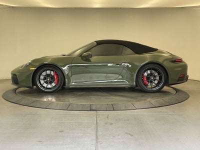 2025 Porsche 911 Carrera 4 GTS