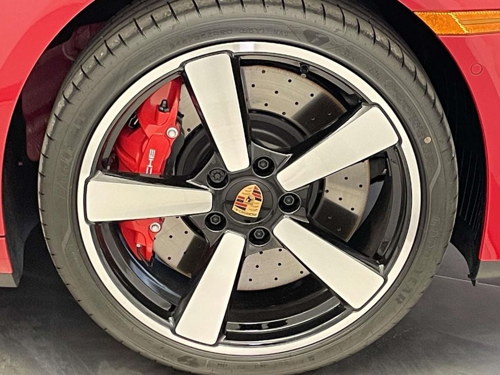 2025 Porsche 911 Carrera S Cabriolet