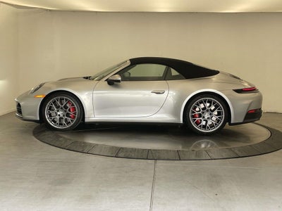 2026 Porsche 911 Carrera 4S Cabriolet
