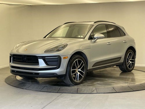 2022 Porsche Macan Base