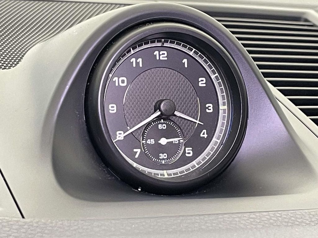 2022 Porsche Macan Base