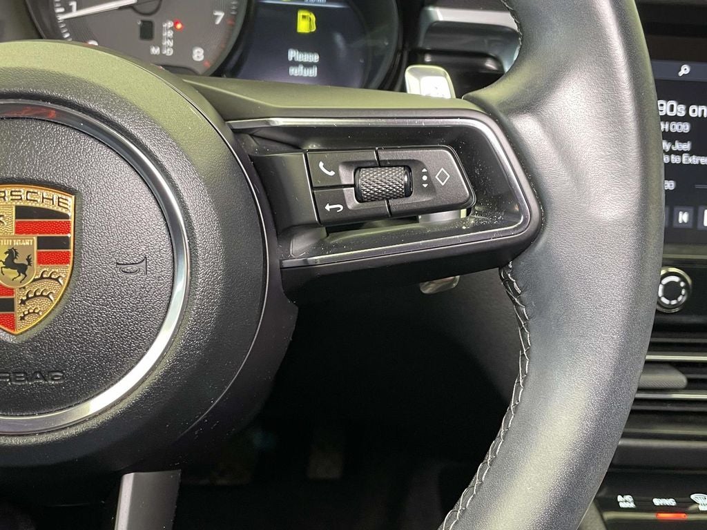 2022 Porsche Macan Base