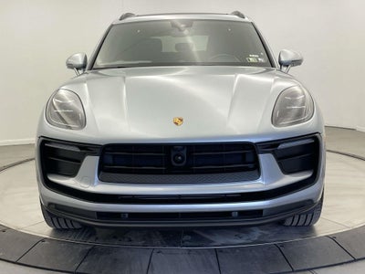 2022 Porsche Macan Base
