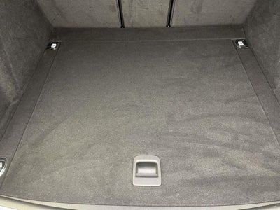 2022 Porsche Macan Base