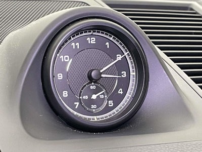 2022 Porsche Macan Base