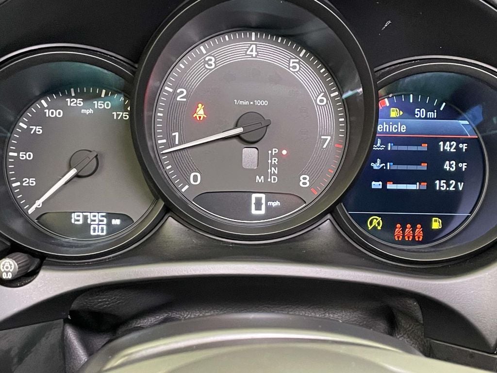 2022 Porsche Macan Base