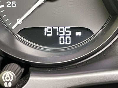 2022 Porsche Macan Base