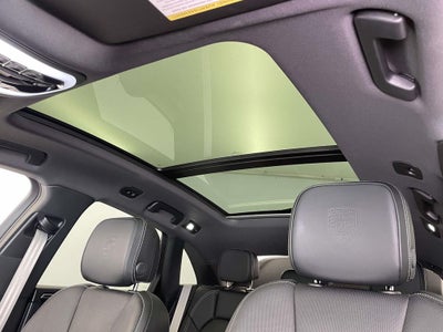 2025 Porsche Macan T