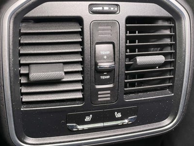 2025 Porsche Macan T