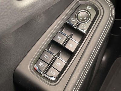 2025 Porsche Macan T