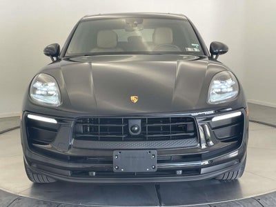 2023 Porsche Macan Base