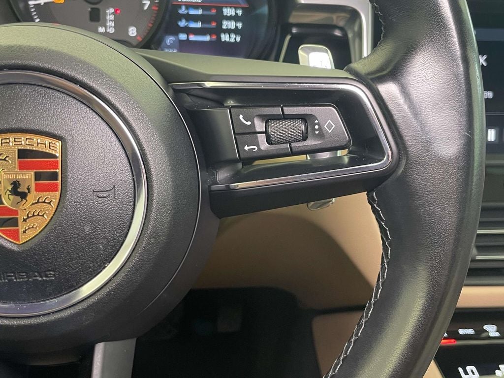 2023 Porsche Macan Base