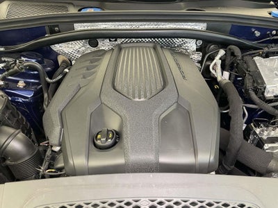 2022 Porsche Macan Base