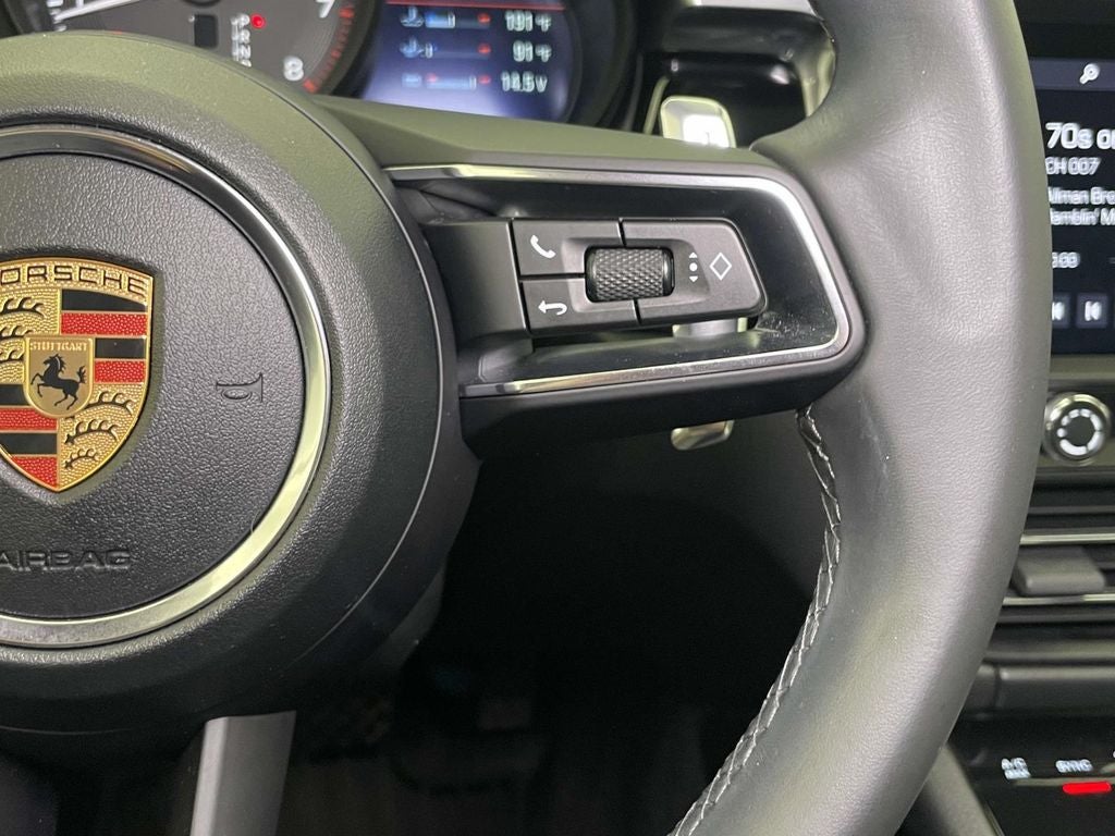 2022 Porsche Macan Base