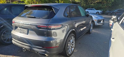 2021 Porsche Cayenne Base