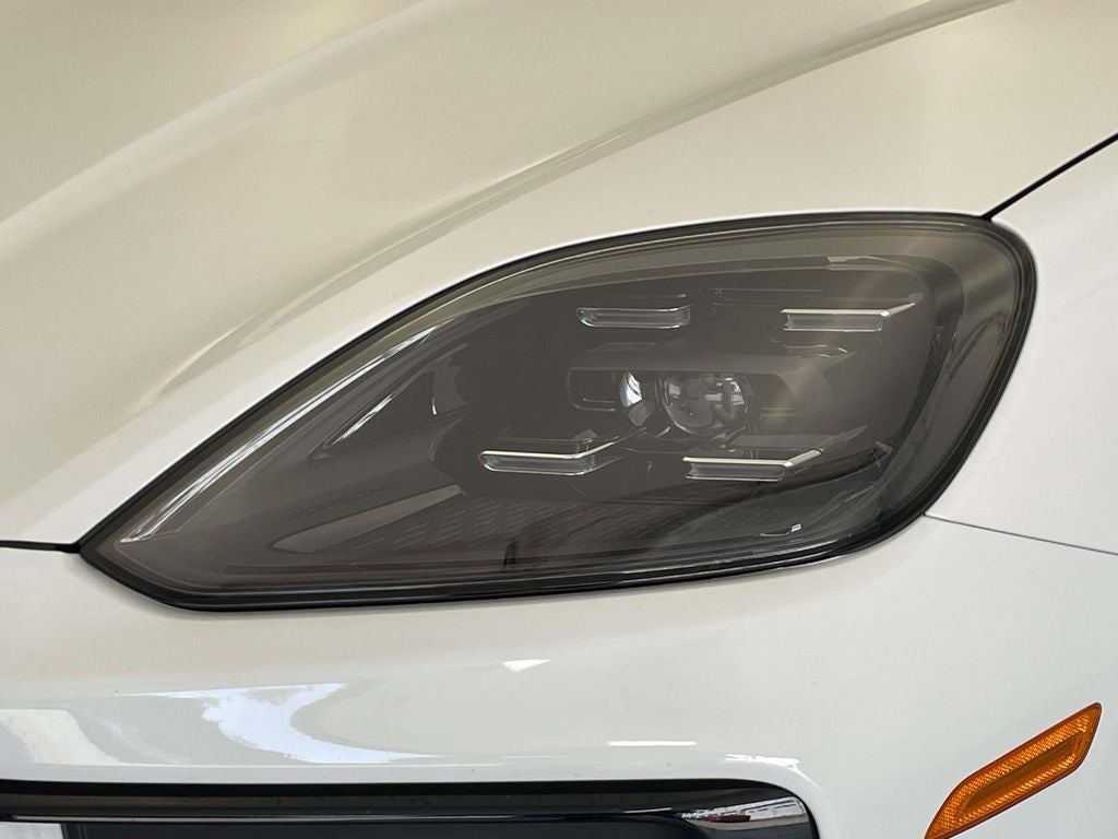 2024 Porsche Cayenne Base