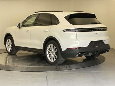 2024 Porsche Cayenne Base