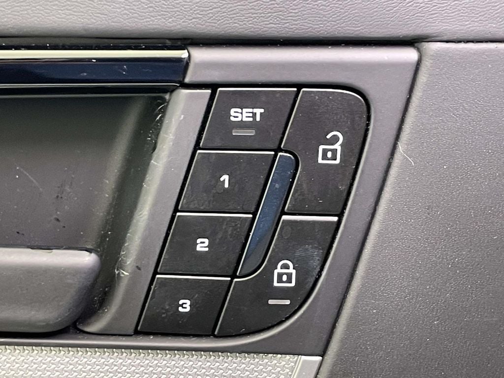 2024 Porsche Cayenne Base