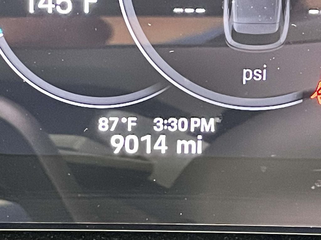 2024 Porsche Cayenne Base