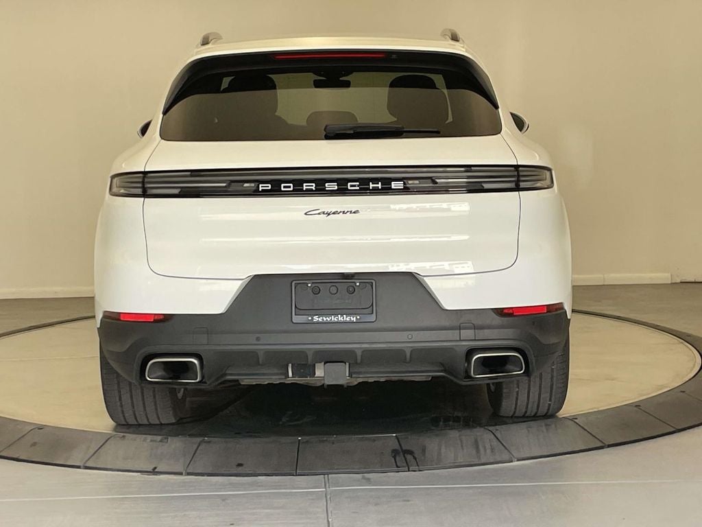 2024 Porsche Cayenne Base