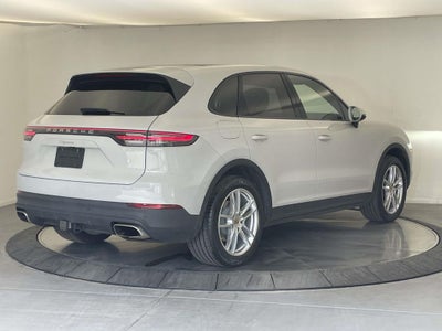 2023 Porsche Cayenne Base