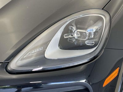 2023 Porsche Cayenne Platinum Edition