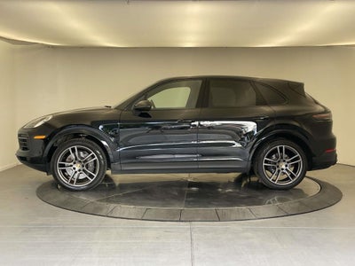2023 Porsche Cayenne Platinum Edition