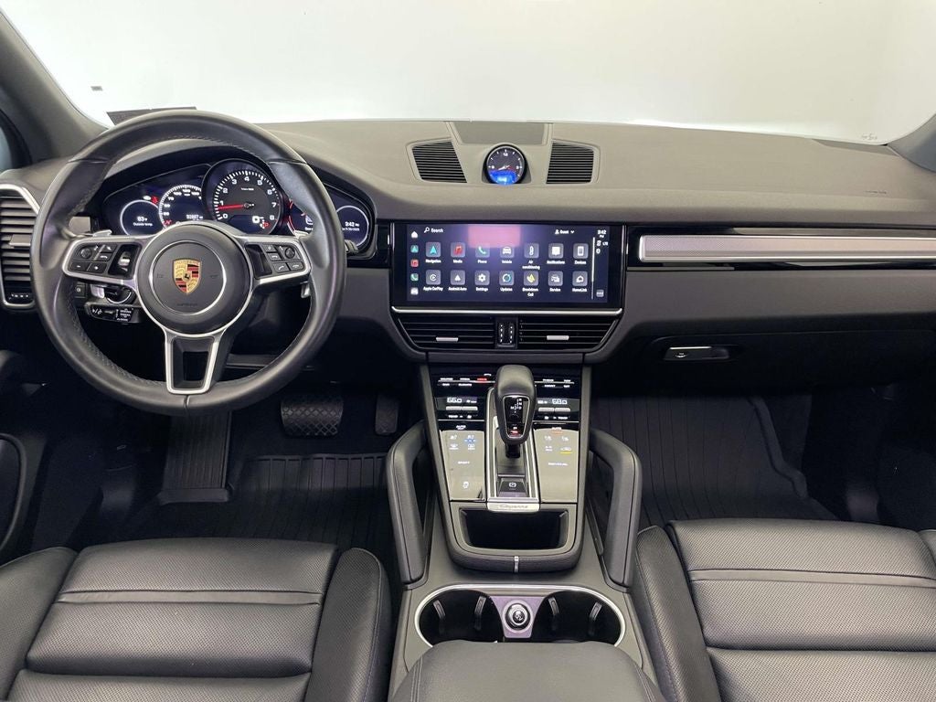 2023 Porsche Cayenne Platinum Edition