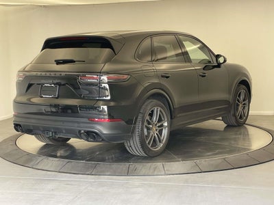 2023 Porsche Cayenne Platinum Edition
