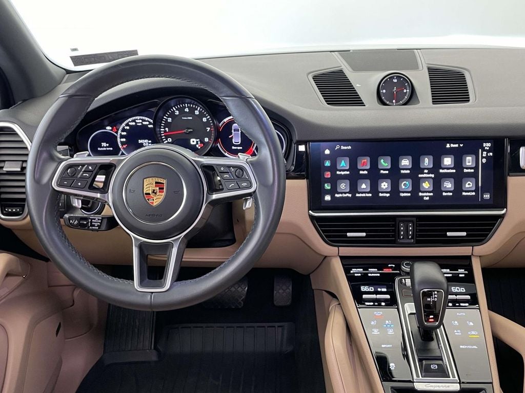 2023 Porsche Cayenne Platinum Edition