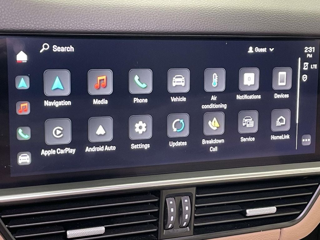 2023 Porsche Cayenne Platinum Edition