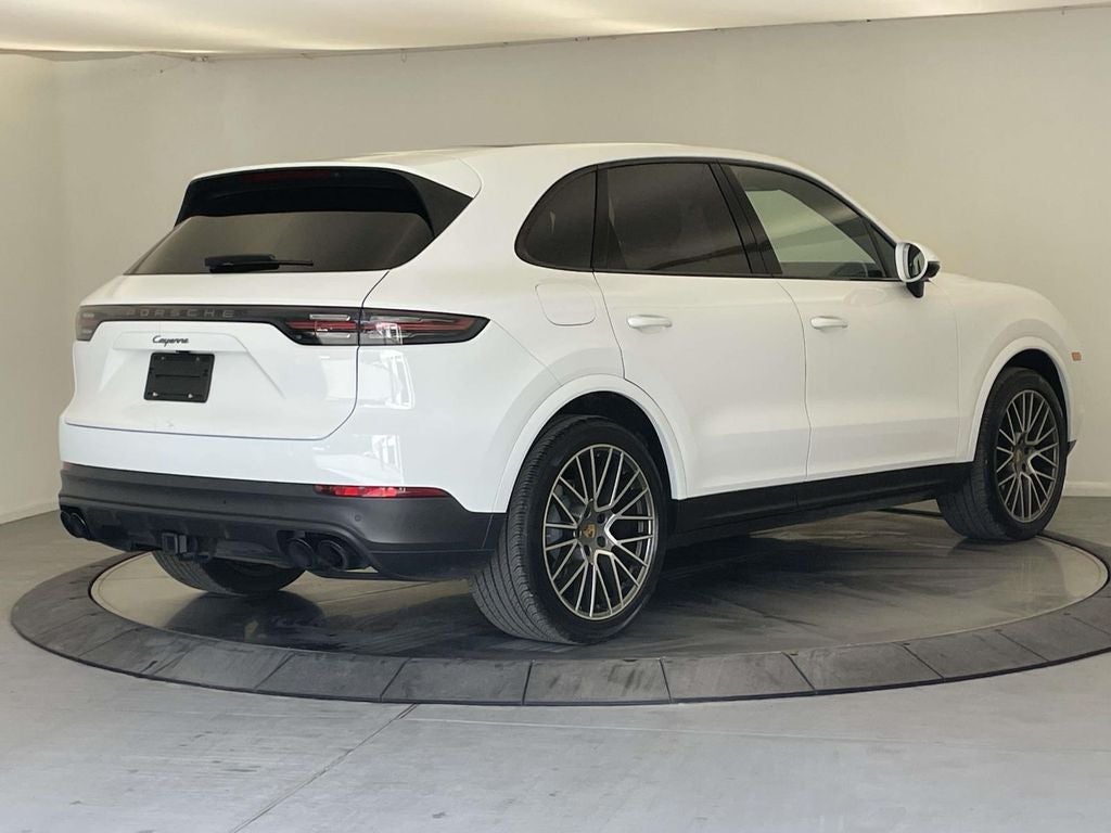 2023 Porsche Cayenne Platinum Edition