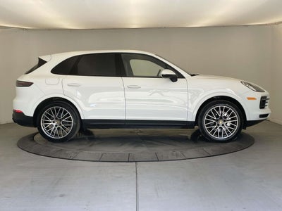 2023 Porsche Cayenne Platinum Edition