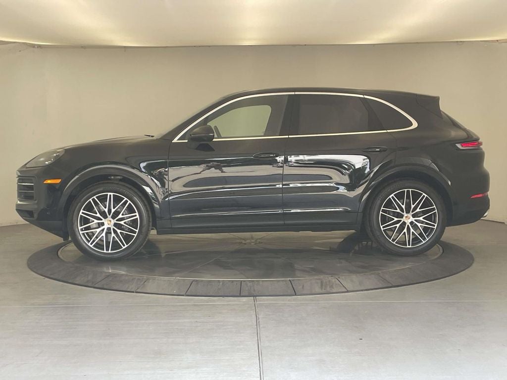 2025 Porsche Cayenne Base