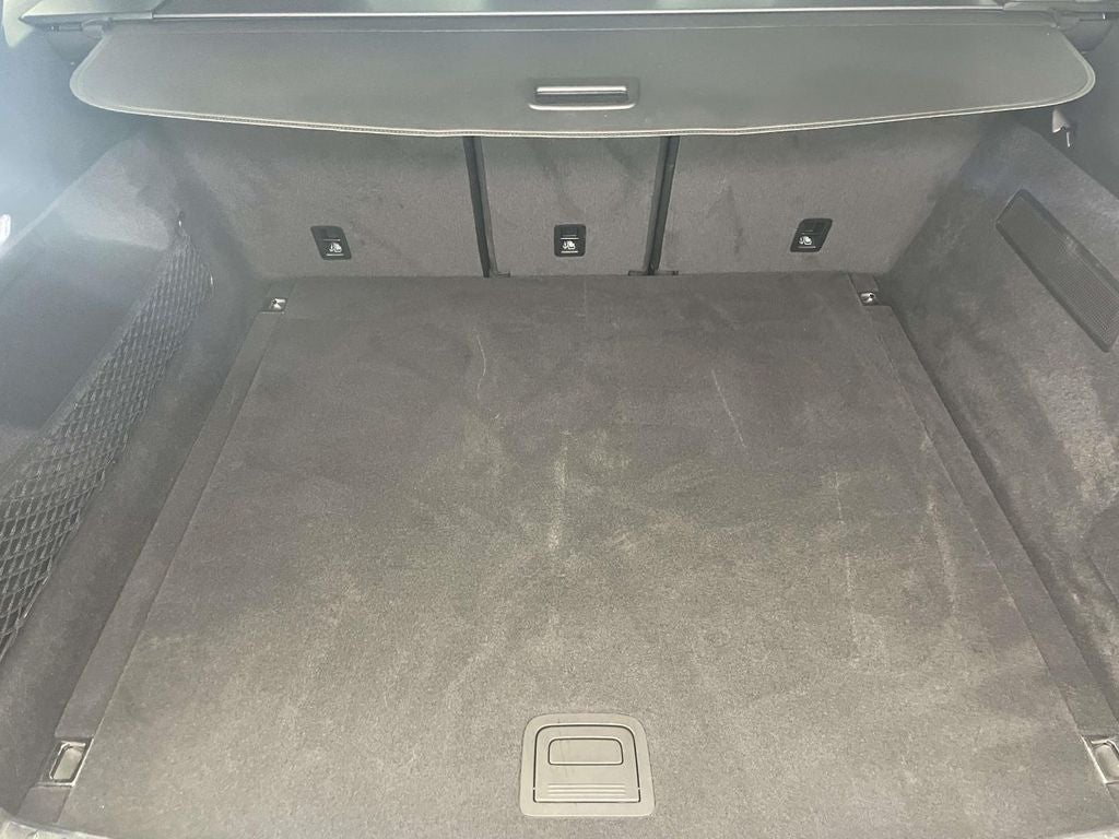 2025 Porsche Cayenne Base