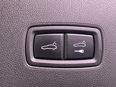 2025 Porsche Cayenne Base