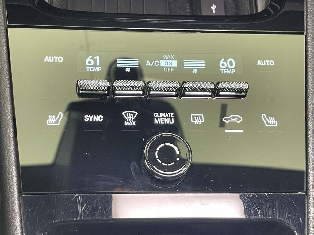 2025 Porsche Cayenne Base