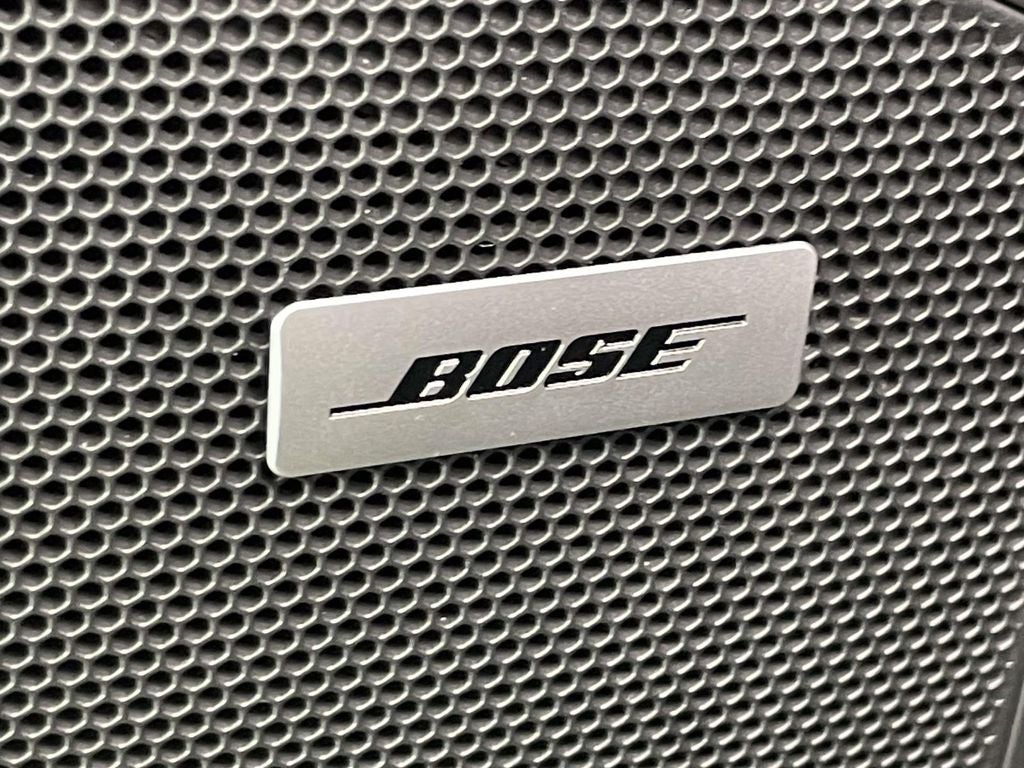 2025 Porsche Cayenne Base