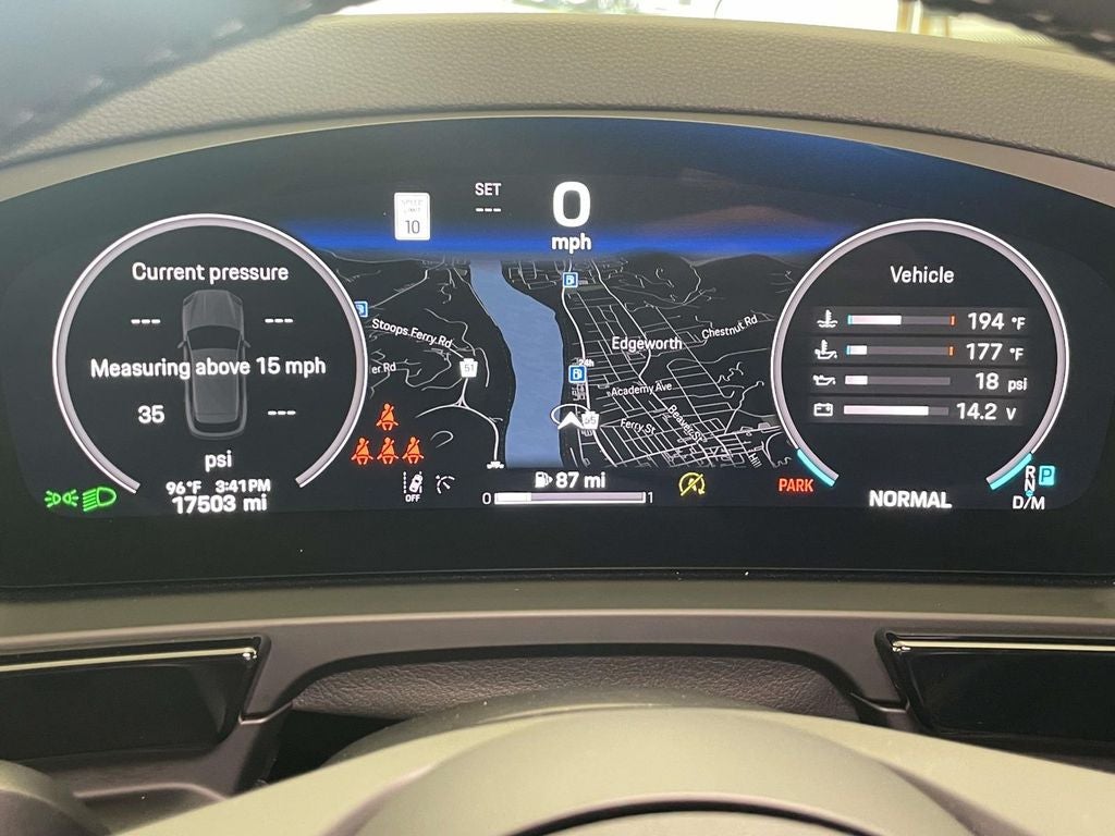 2025 Porsche Cayenne Base
