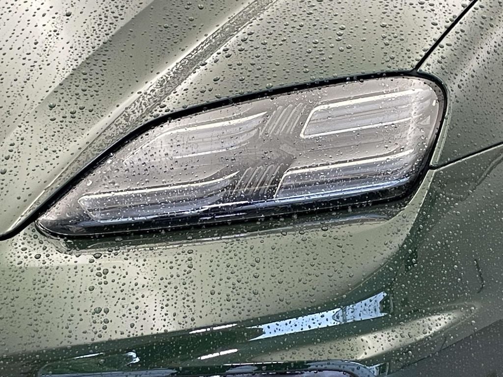 2025 Porsche Macan Electric 4