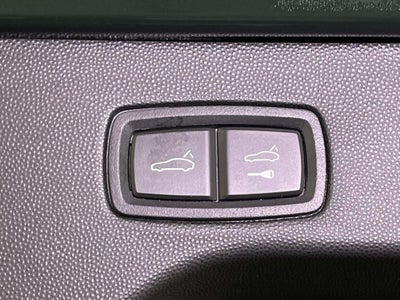 2025 Porsche Macan Electric 4