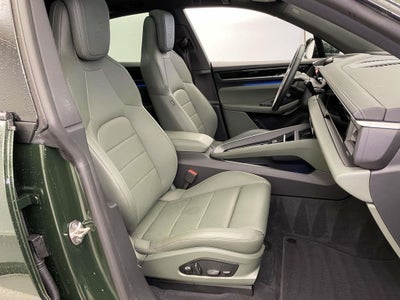 2025 Porsche Macan Electric 4