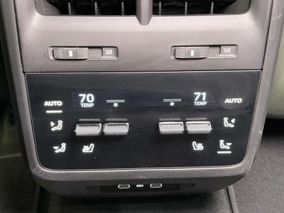 2025 Porsche Macan Electric 4