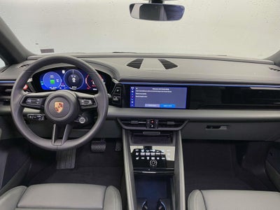 2025 Porsche Macan Electric 4