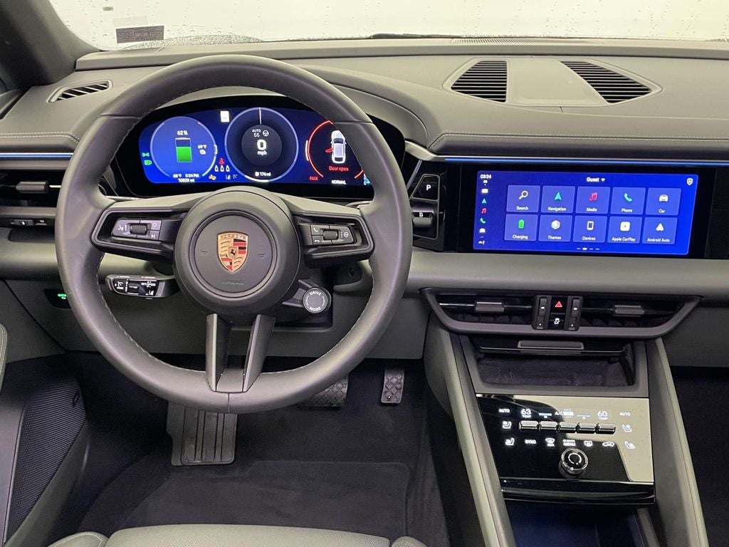 2025 Porsche Macan Electric 4