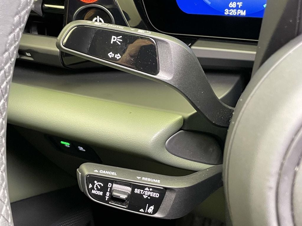 2025 Porsche Macan Electric 4