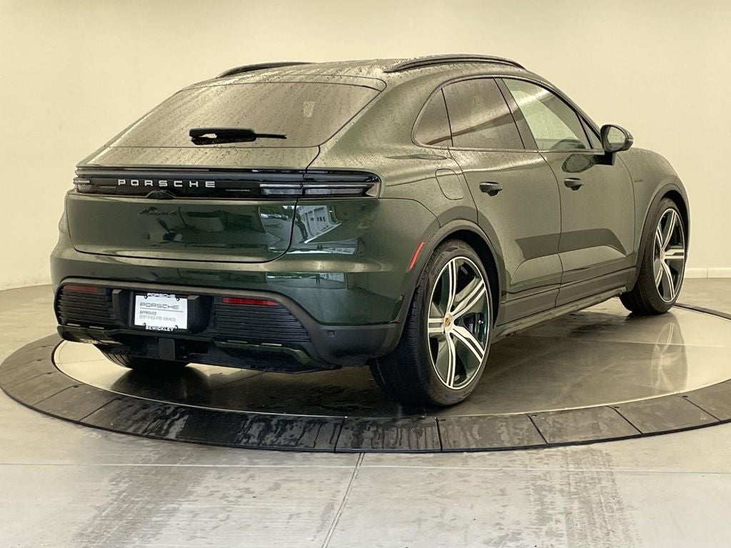2025 Porsche Macan Electric 4